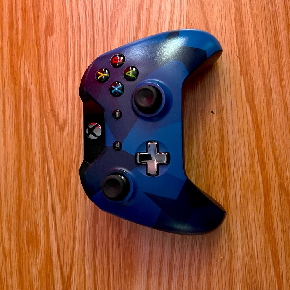 Microsoft Xbox One Midnight Forces Wireless